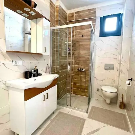 Апартаменты Design In 300m Zur Stadtmitte Кушадасы